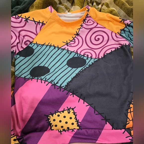 Sally Skellington Nightmare Before Christmas Sweater Pull Over Sweatshirt - Picture 1 of 3